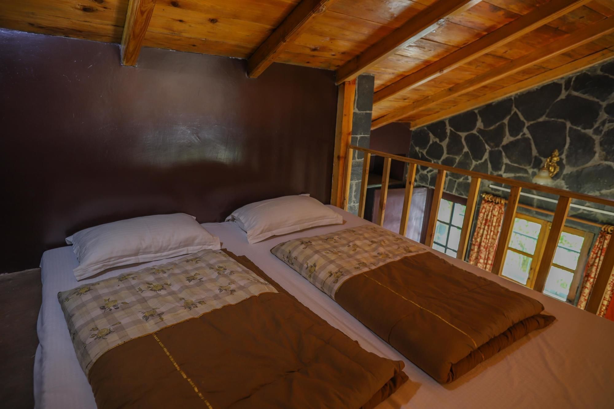 V Resorts The Nest Cottage 나이니탈 외부 사진