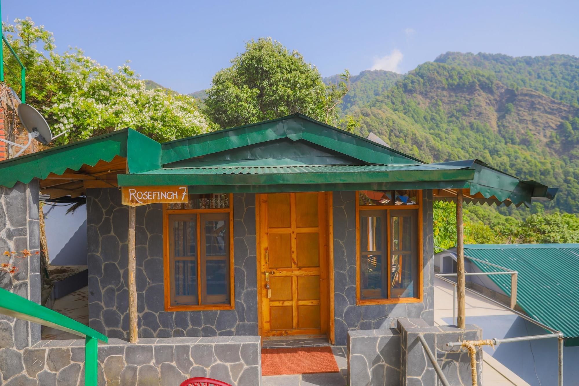 V Resorts The Nest Cottage 나이니탈 외부 사진